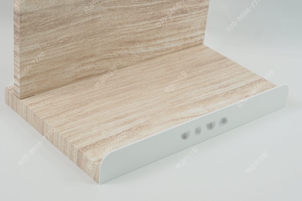 Formex Display Stand