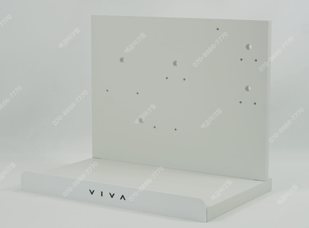 Formex Display Stand