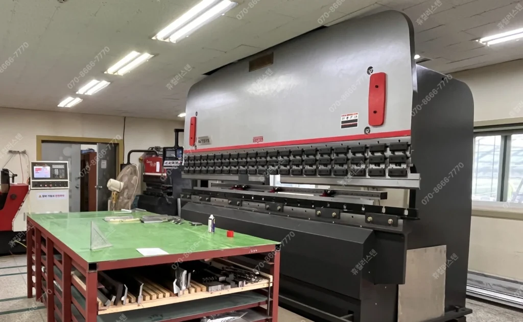 sus304+assembly+factory+equipment